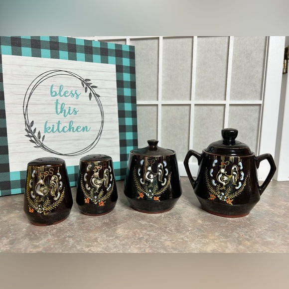 Japan Redware Tea Set and Salt/Pepper Shakers - Picture 2 of 14